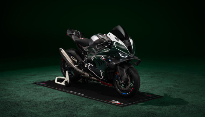 BMW M 1000 RR Limited Edition Isle of Man TT: Απλά συλλεκτική