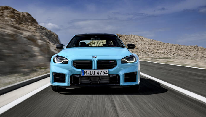 BMW Group: Ο πόλεμος επηρέασε την πορεία των πωλήσεων