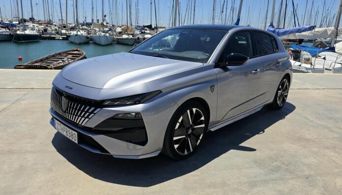 Test Drive: Δοκιμάζουμε το νέο Peugeot 308 Hybrid 145 ίπποι