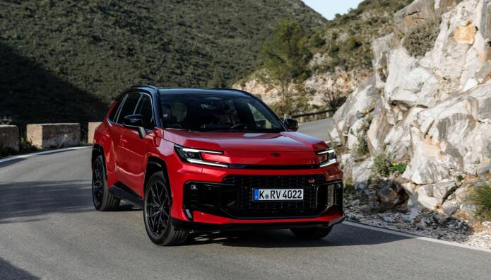 Toyota: Τα νέα της μοντέλα στο Ράλλυ Ακρόπολις