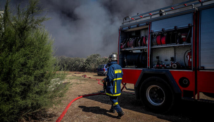 Φωτιά Τώρα Στη Θέρμη Θεσσαλονίκης