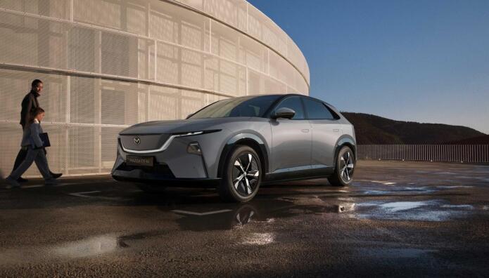 Mazda CX-6e: Έρχεται στην Ελλάδα σε τιμή έκπληξη