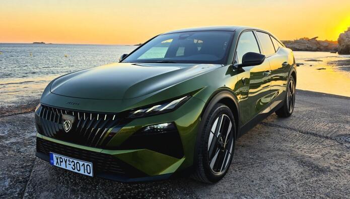 PEUGEOT 408: Σαρώνει στις πωλήσεις