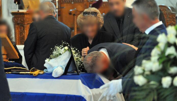 Πτώση Phantom: Σπαραγμός Στην Κηδεία του Ιωάννη Μπλέσια