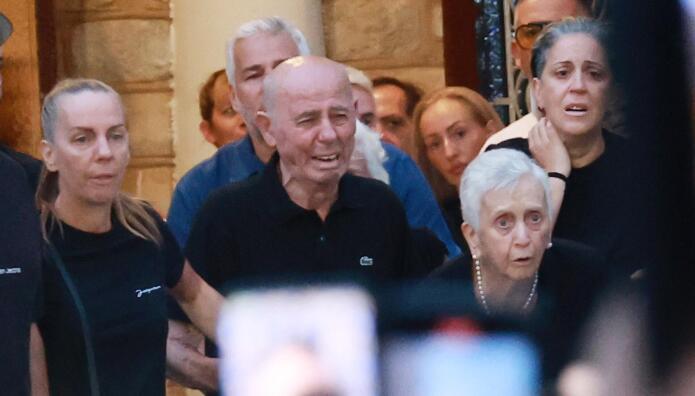 Γιώργος Μαζωνάκης