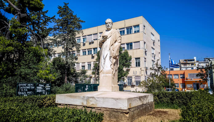 ΕΚΠΑ: Φοιτήτρια Ιατρικής Έσωσε Άνδρα Που Έπαθε Ανακοπή