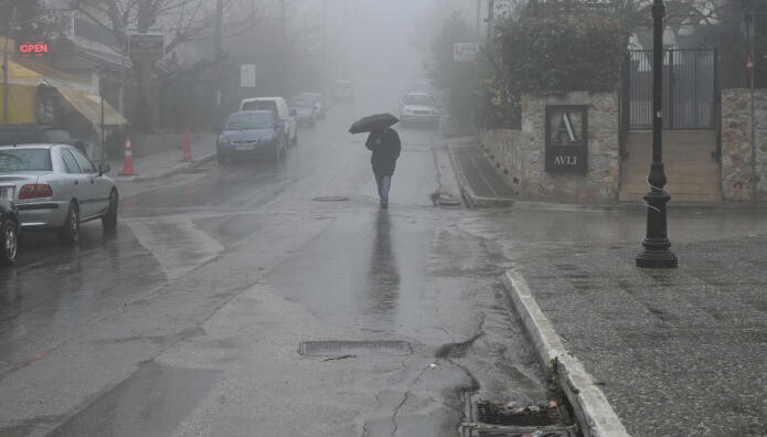 Κακοκαιρία: Κόκκινος συναγερμός στην Κρήτη – 112 στο Ρέθυμνο