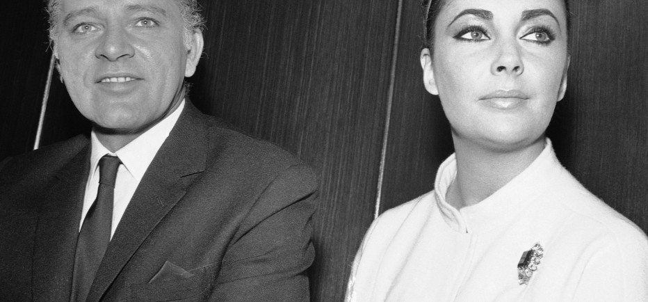 Τέιλορ - Μπάρτον: Ο θυελλώδης έρωτας, τα σκάνδαλα και ο εθισμός στο αλκοόλ