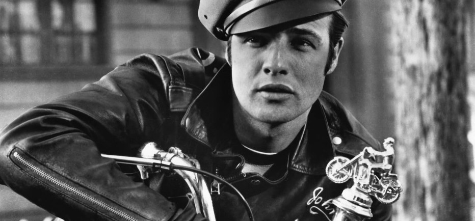 «Ο Τζέιμς Ντιν ήταν ο ερωτικός σκλάβος του Mάρλον Μπράντο»