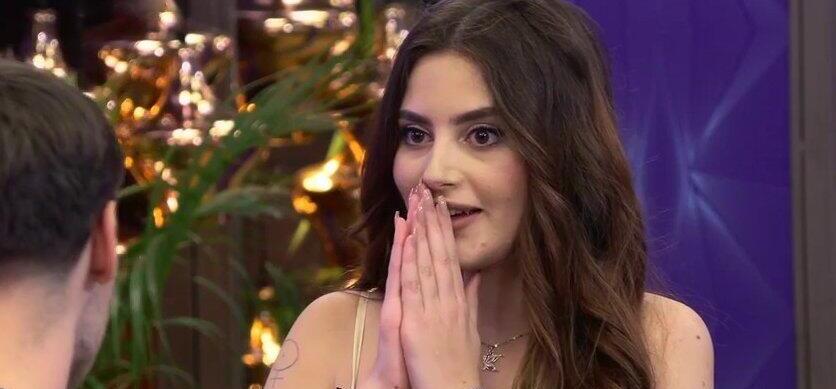 Η Ναταλία επέστρεψε στο First Dates για να βρει το άλλο της μισό!