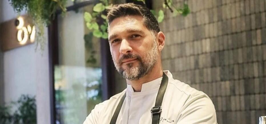 Πάνος Ιωαννίδης: Οικογενειακή φωτογραφία με τη σύντροφο και τον γιο τους