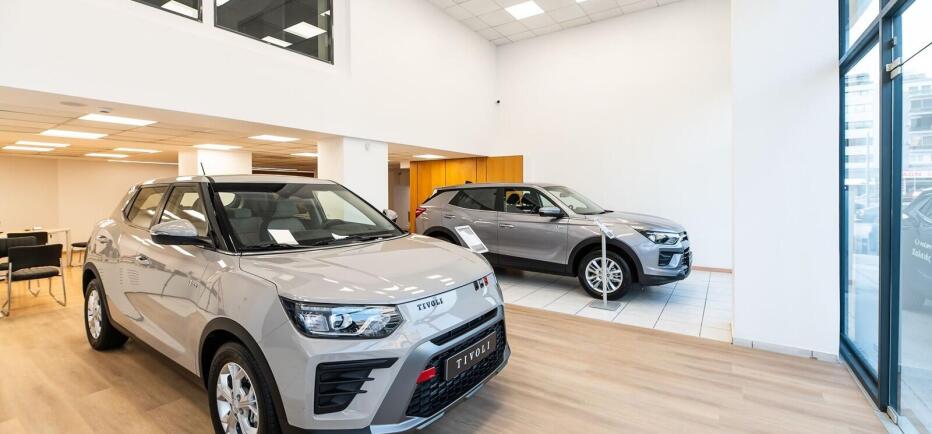 Nissan & KGM: Το νέο κατάστημα  Χαλκιά στη Λ. Συγγρού