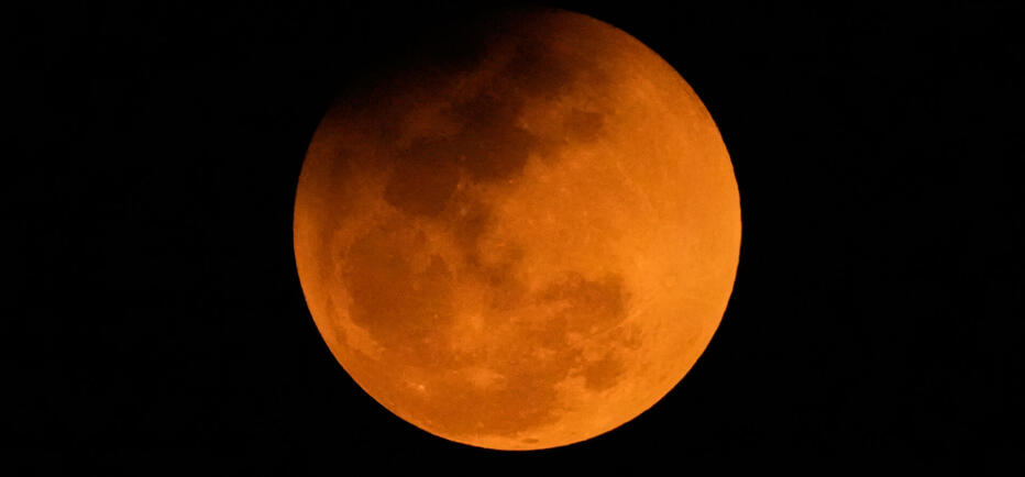 Πανσέληνος Μαρτίου 2026: Ολική έκλειψη και «ματωμένο φεγγάρι»