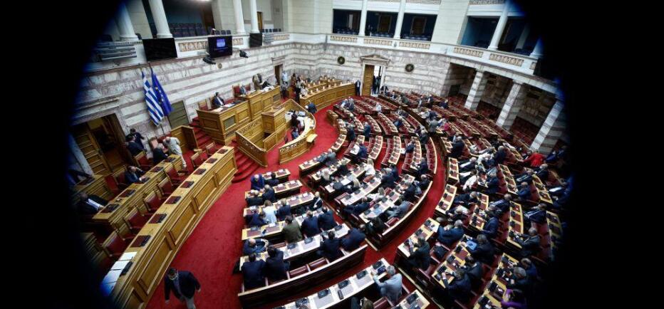 Υπερψηφίσθηκε η επιστολική ψήφος και ισχύει στις επόμενες εκλογές