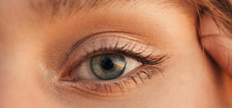 Πώς να πετύχω ένα magnetic eye look χωρίς eyeliner