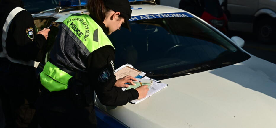 Σχεδόν 300.000 πρόστιμα σε ιδιοκτήτες οχημάτων