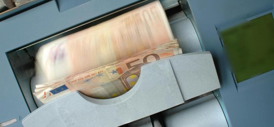 Ανατροπή στις συντάξεις Απριλίου 2026 - Νωρίτερα θα μπουν τα χρήματα