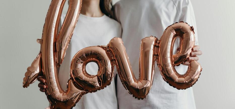 4+1 κοινά που έχουν τα πιο ευτυχισμένα ζευγάρια