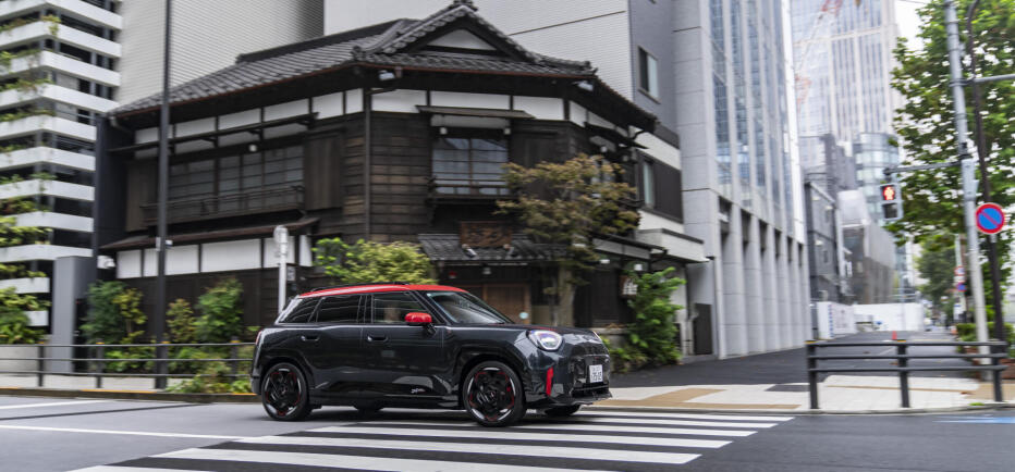 MINI JCW Aceman: Μάγεψε στους δρόμους του Τόκιο