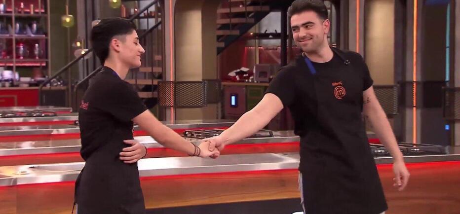 MasterChef 2026 - Μάνος ή Κωνσταντίνα; Αποχώρηση γεμάτη... δάκρυα!