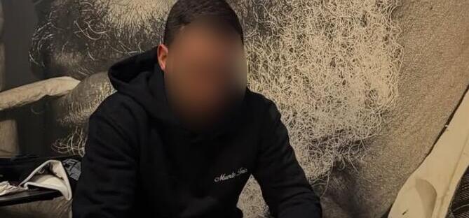 Συνελήφθη γνωστός τράπερ μετά από καταδίωξη στα Πατήσια