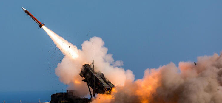 Σαουδική Αραβία: Ελληνικοί Patriot κατέρριψαν ιρανικό βαλλιστικό πύραυλο