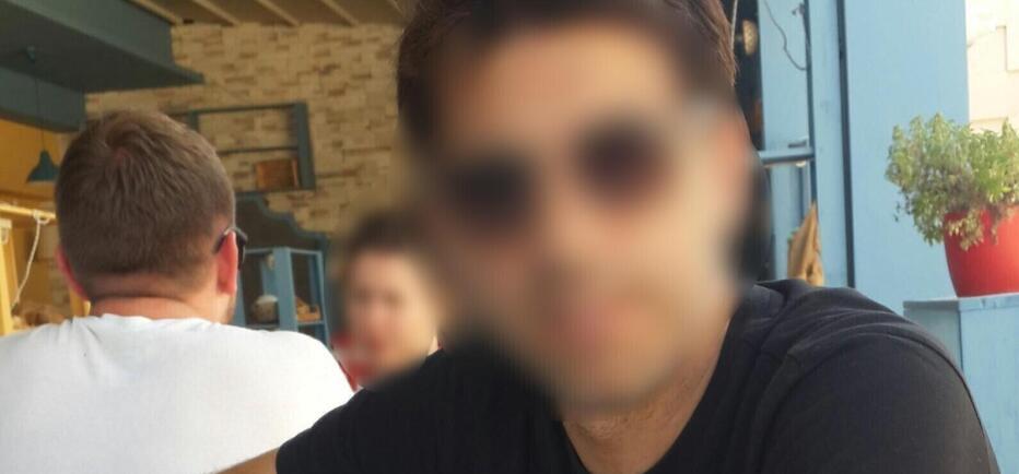 Τραγωδία στην Καρδίτσα: Τραγουδιστής βρέθηκε μαχαιρωμένος στις Καμινάδες