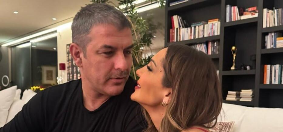 Δέσποινα Βανδή σε Βασίλη Μπισμπίκη: «Περήφανη για εσένα»