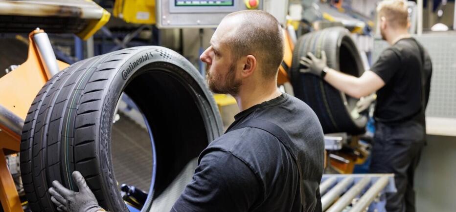 Continental Tyres: Πήρε το βραβείο «Κατασκευαστής ελαστικών της χρονιάς»