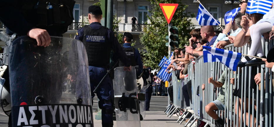 Παρέλαση 25ης Μαρτίου: Κυκλοφοριακές ρυθμίσεις και αλλαγές στα ΜΜΜ