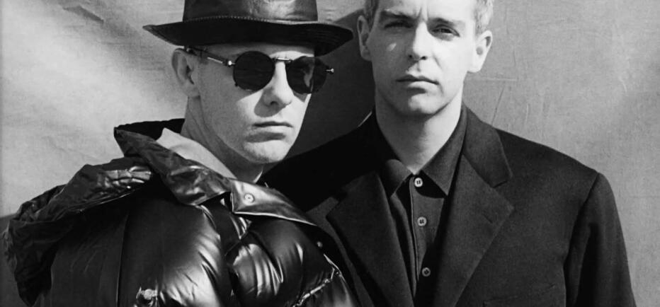 Please:  blueprint της σύγχρονης pop