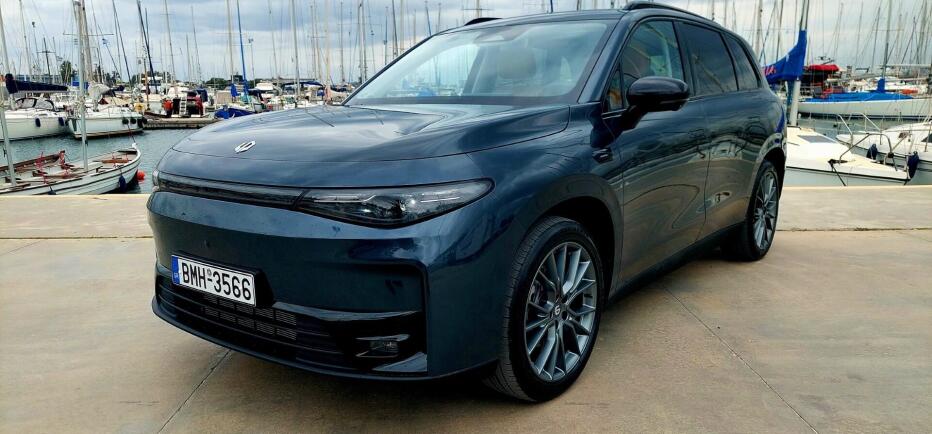 Δοκιμάζουμε το νέο Leapmotor C10 REEV