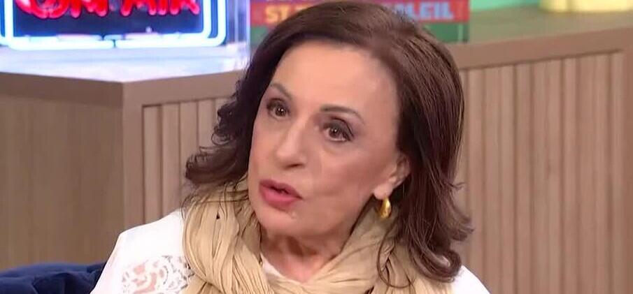 Χάρις Αλεξίου: «Πήγα σε Γάλλο γιατρό και μου είπε ότι είναι ψυχολογικό»