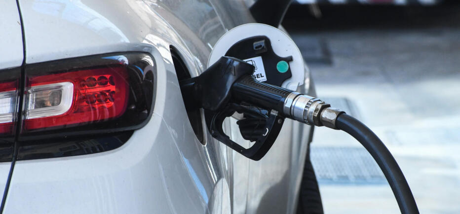 Fuel Pass: Τα πέντε βήματα για να πάρετε την επιδότηση