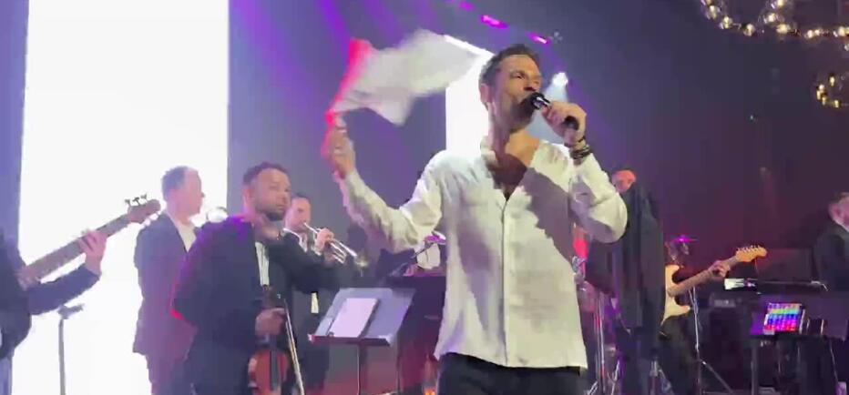 Χαμός στο Βελιγράδι: Ο Αργυρός τραγουδά και Τζόκοβιτς – Καλάθης αποθεώνουν!