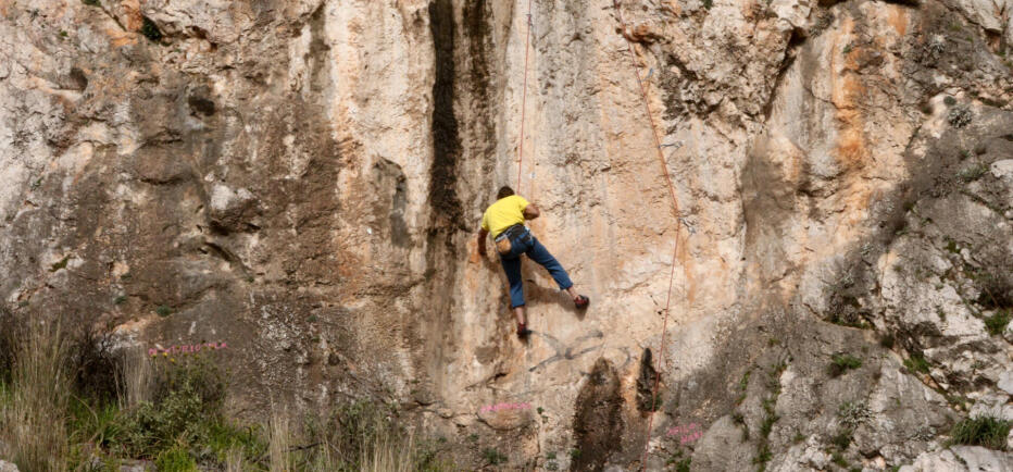 Κάλυμνος: Αναρριχητής έπεσε από ύψος 10 μέτρων και σκοτώθηκε