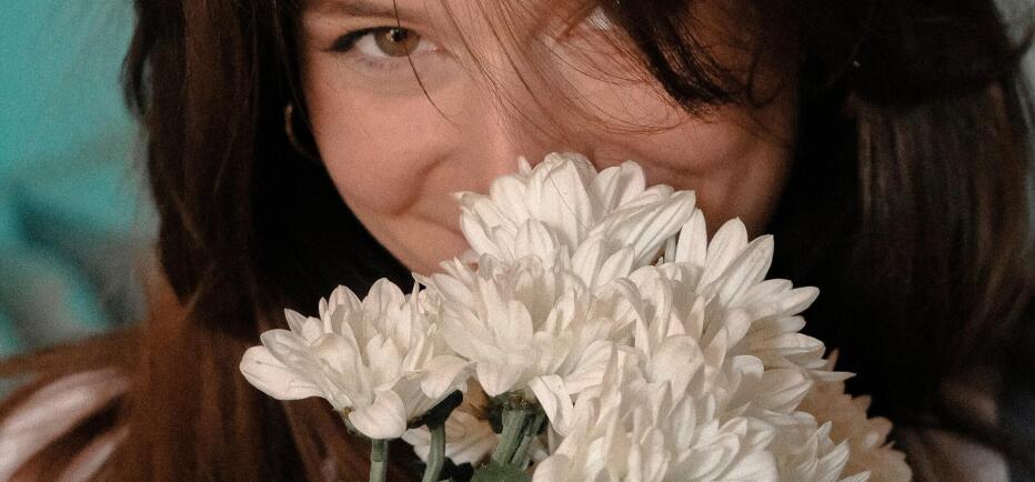 Εορτολόγιο: Ποιοι γιορτάζουν στις 2 Aπριλίου