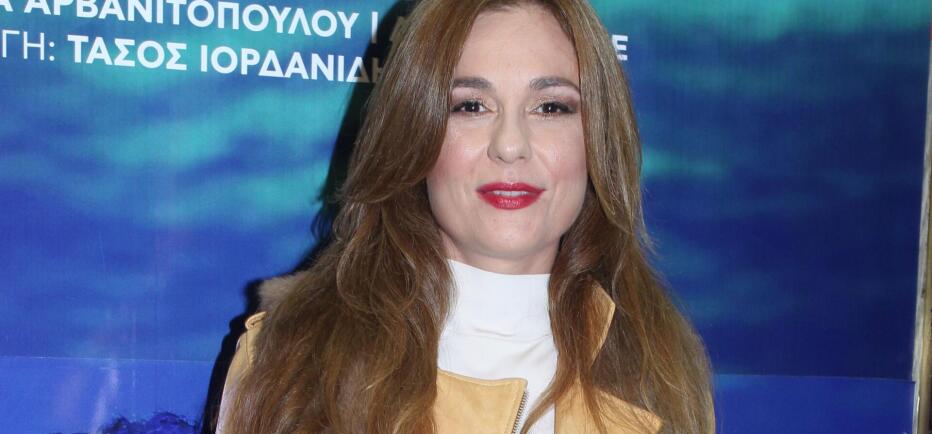 Θάλεια Ματίκα: Συγκινημένη στη σκηνή για τον θάνατο της Μαρινέλλας