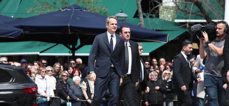 Κηδεία Μαρινέλλας: Ο πρωθυπουργός αποχαιρέτησε τη μεγάλη ντίβα