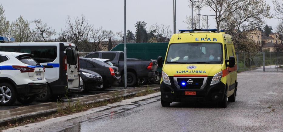 Εργατικό ατύχημα στο Κιάτο: Τα μαλλιά 40χρονης πιάστηκαν σε μηχάνημα