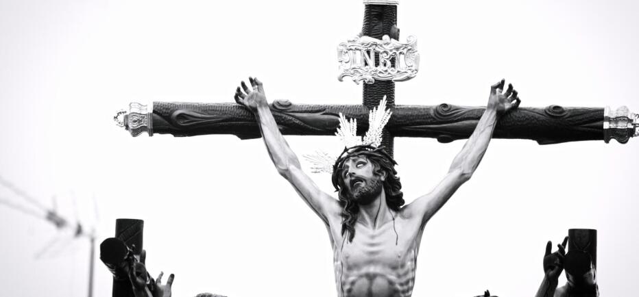 Μεγάλη Πέμπτη: Ο Μυστικός Δείπνος - «Σήμερον κρεμάται επί ξύλου…»