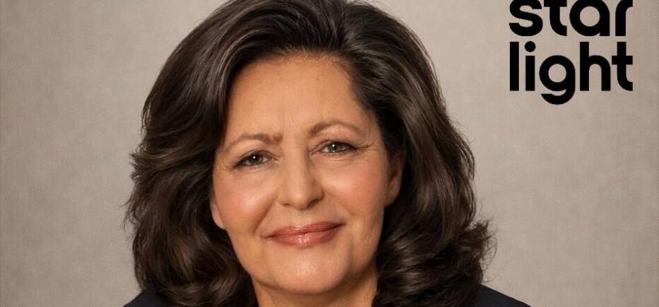 StarLight - Ελένη Καπλάνη: «Από μια ιστορία αγάπης, περνάς πολλά μηνύματα»