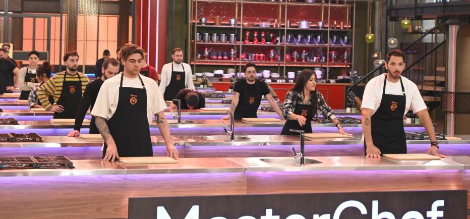 MasterChef: Οι διαγωνιζόμενοι δημιουργούν ένα πιάτο σε μία μπουκιά!
