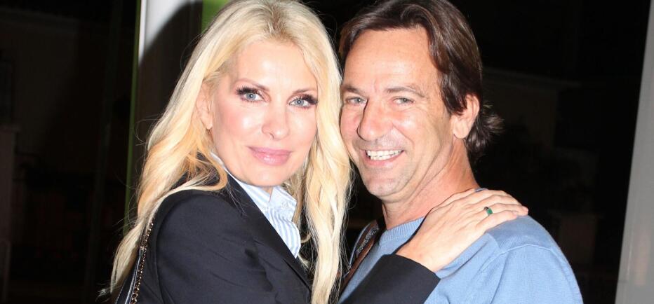 Ελένη Μενεγάκη: Πάσχα στη Σεβίλλη και την αγκαλιά του Μάκη Παντζόπουλου