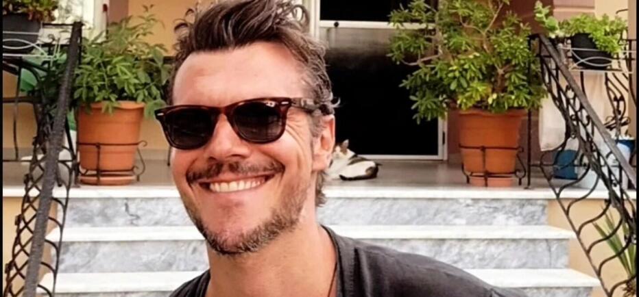 Ιωάννης Παπαζήσης