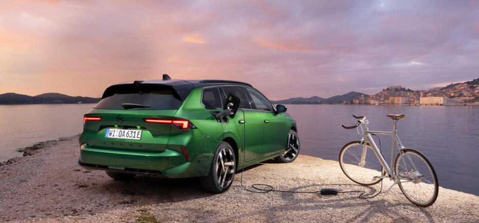 Opel Astra Electric: Επιστρέφει το ηλεκτρικό ρεύμα της μπαταρίας του