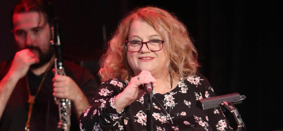 Kαστάνη: Τι δεν θέλει να έχει η μέλλουσα νύφη της