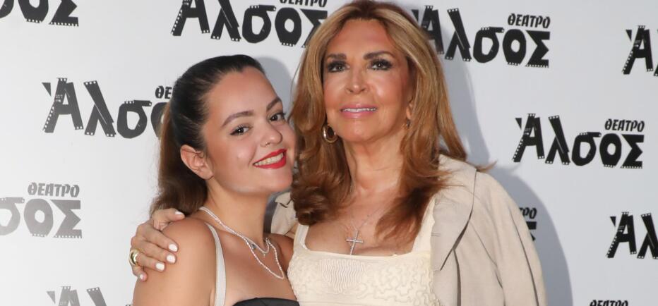Μιμή Ντενίση: «Η κόρη μου είναι ο πιο μεγάλος σταθμός στη ζωή μου»