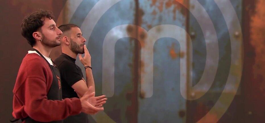 MasterChef: Ηχηρή αποχώρηση από τον διαγωνισμό - «Κλείδωσε» η τελική 15άδα