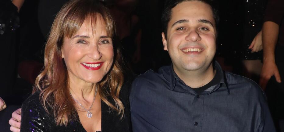 Mάρα Ζαχαρέα: Βόλτα με τον γιο της Βασίλη